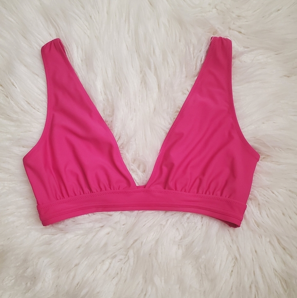 Kendall & Kylie Other - Final sale! Kendall and Kylie bikini top